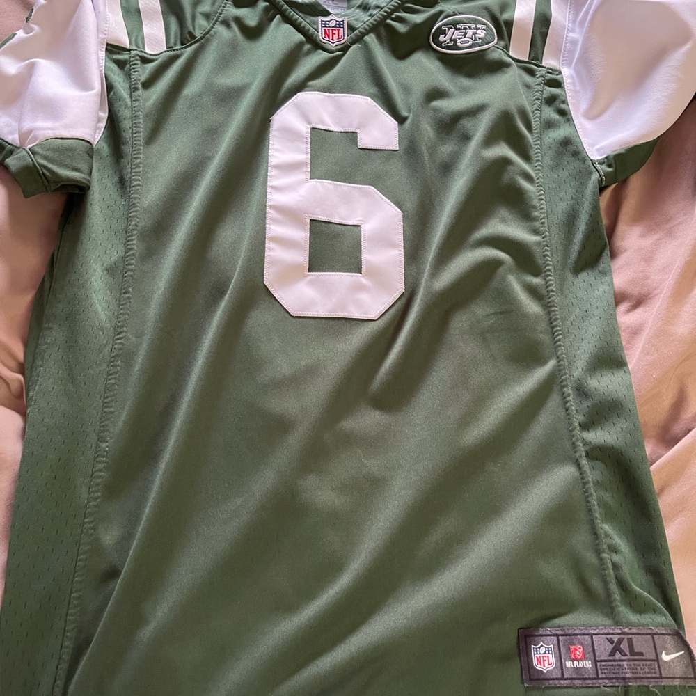 Sanchez youth XL jersey